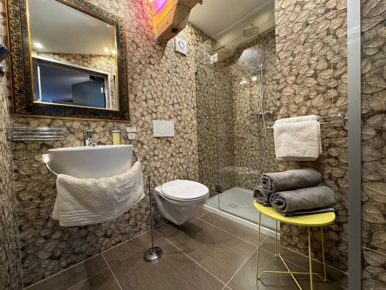 Two Brothers Inn Pertisau Room photo