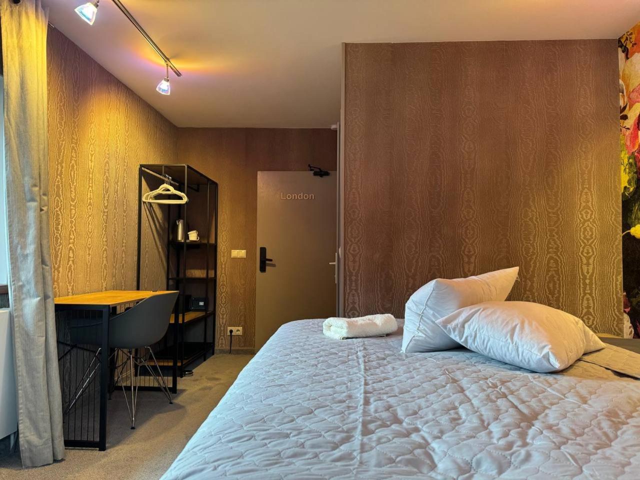 Two Brothers Inn Pertisau Room photo