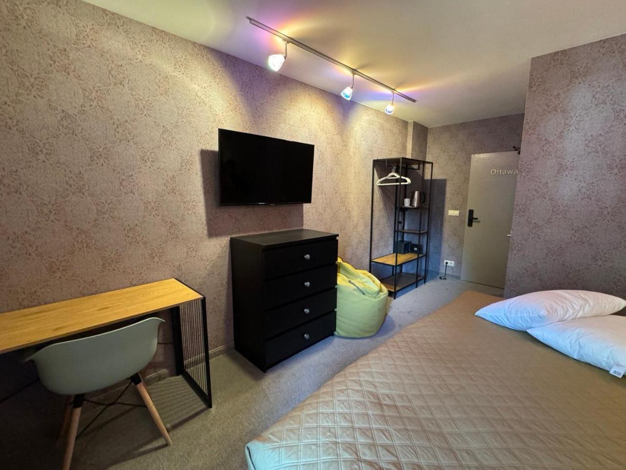 Two Brothers Inn Pertisau Room photo